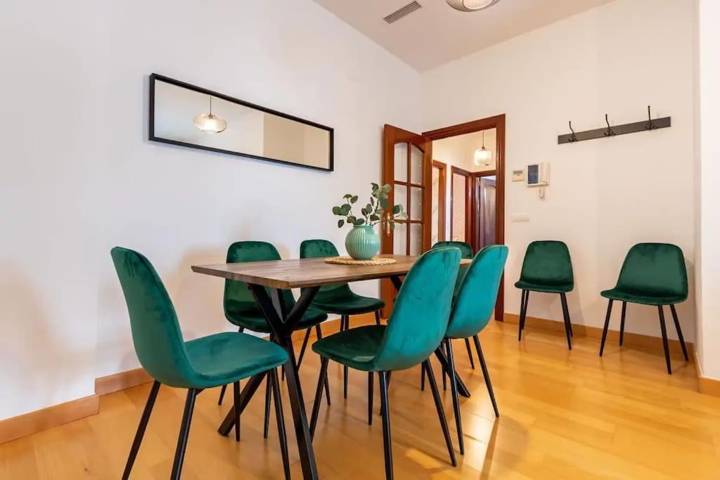 Jdcbl - Peaceful Wonderful Apartment In City Center Севиля Екстериор снимка