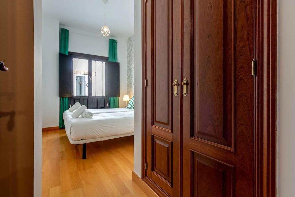 Jdcbl - Peaceful Wonderful Apartment In City Center Севиля Екстериор снимка